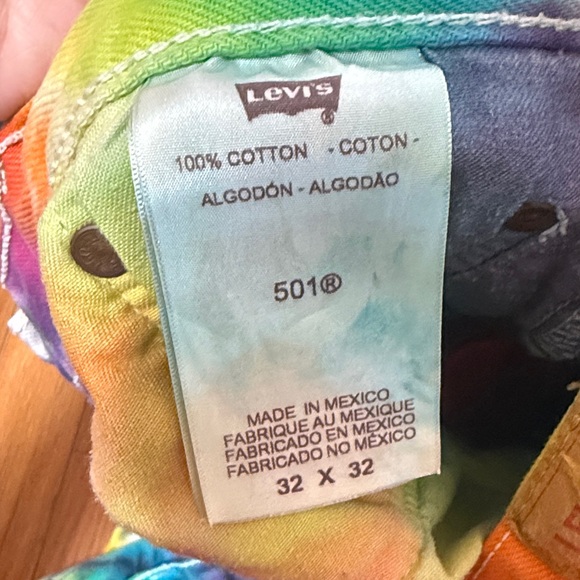 Colorful Tie-Dye vintage Levi Jeans - Picture 3 of 5